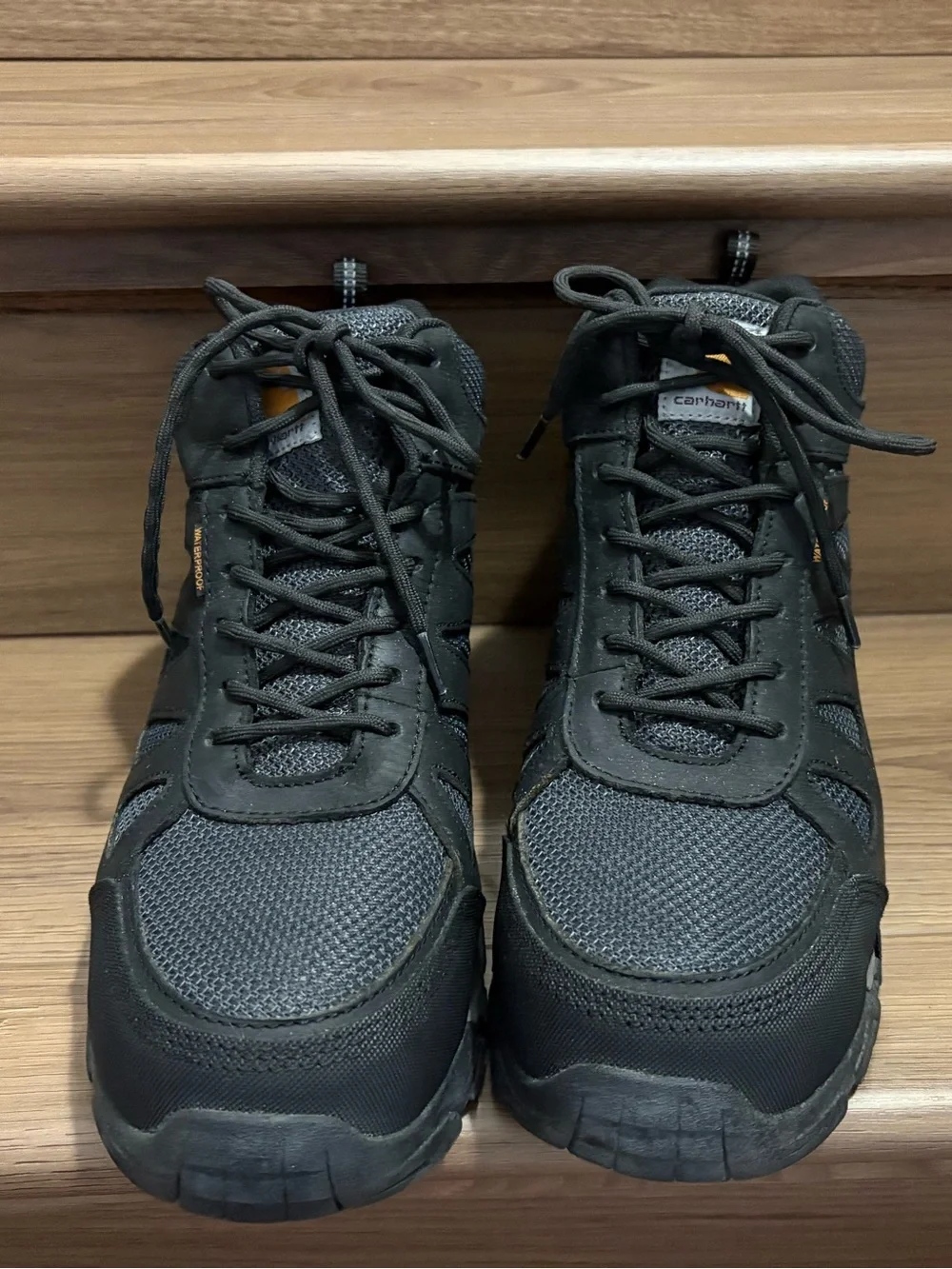 Carhartt Men’s Black and Gray Mid-Top Work Boot